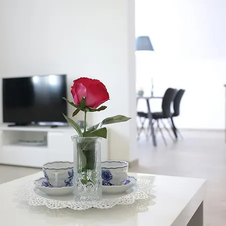 Nada Apartament *