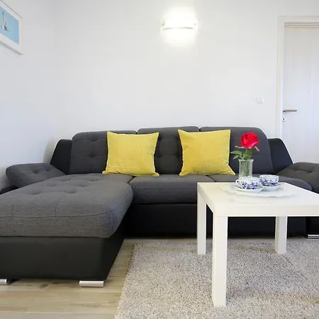 Nada Apartament *