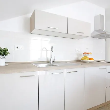 Apartment Nada *